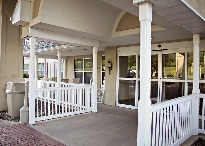 Country Inn & Suites By Radisson, Frackville
