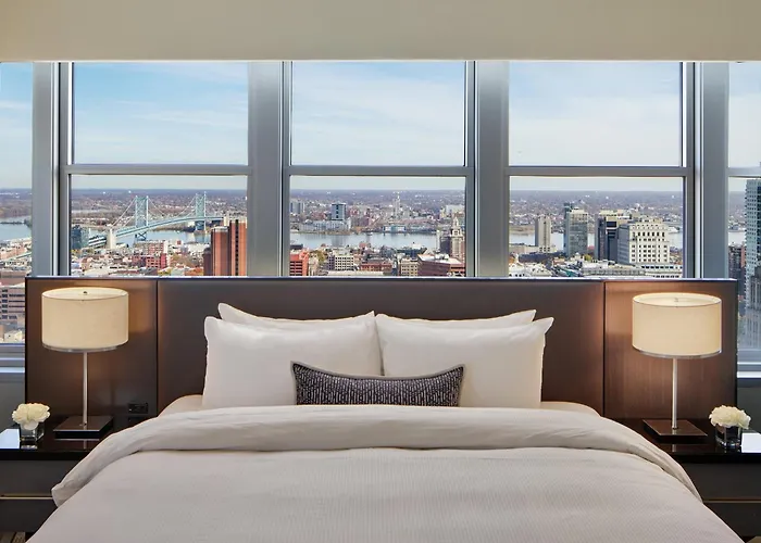Loews Philadelphia Hotel
